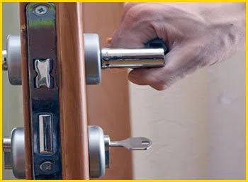 Boca Raton City Locksmith Boca Raton, FL 561-692-4236 Boca Raton City Locksmith Boca Raton, FL 561-692-4236 - 7-lock-installation